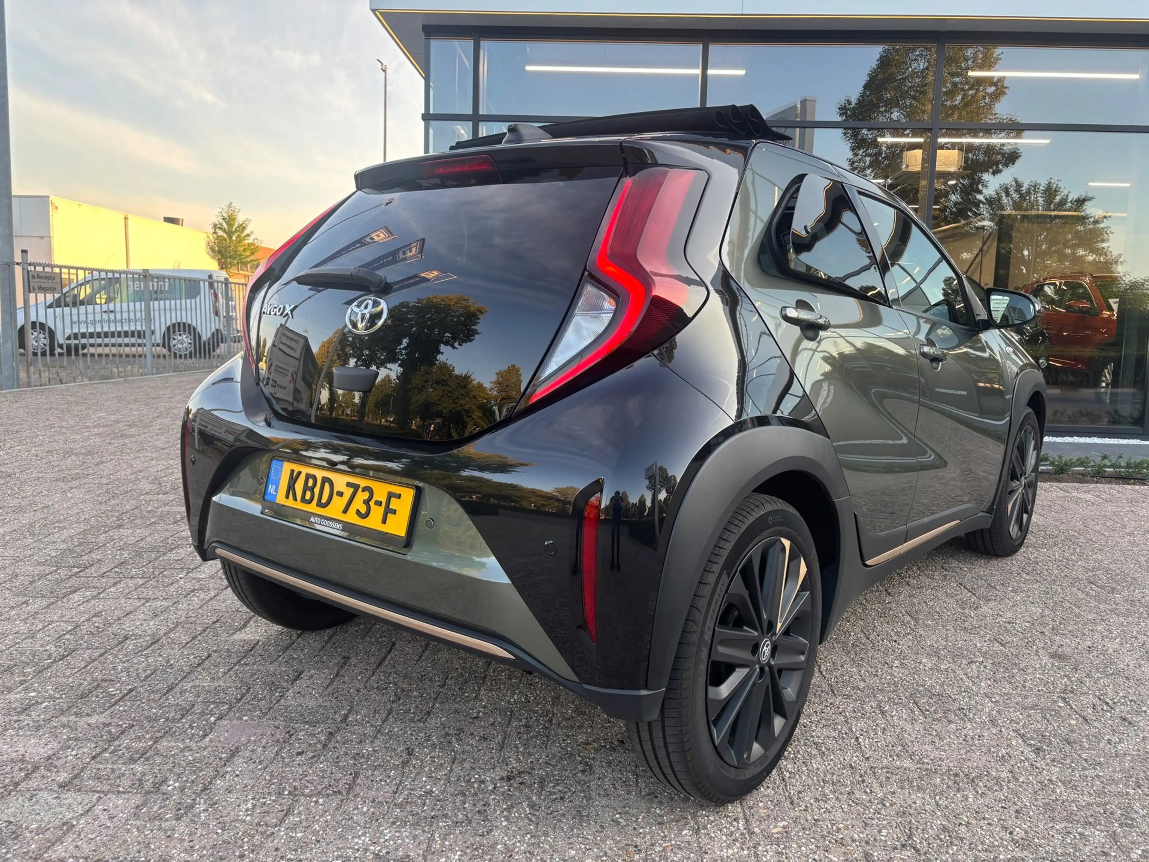 Toyota Aygo X 1.0 VVT-i MT Premium|Vouwdak! — photo 5