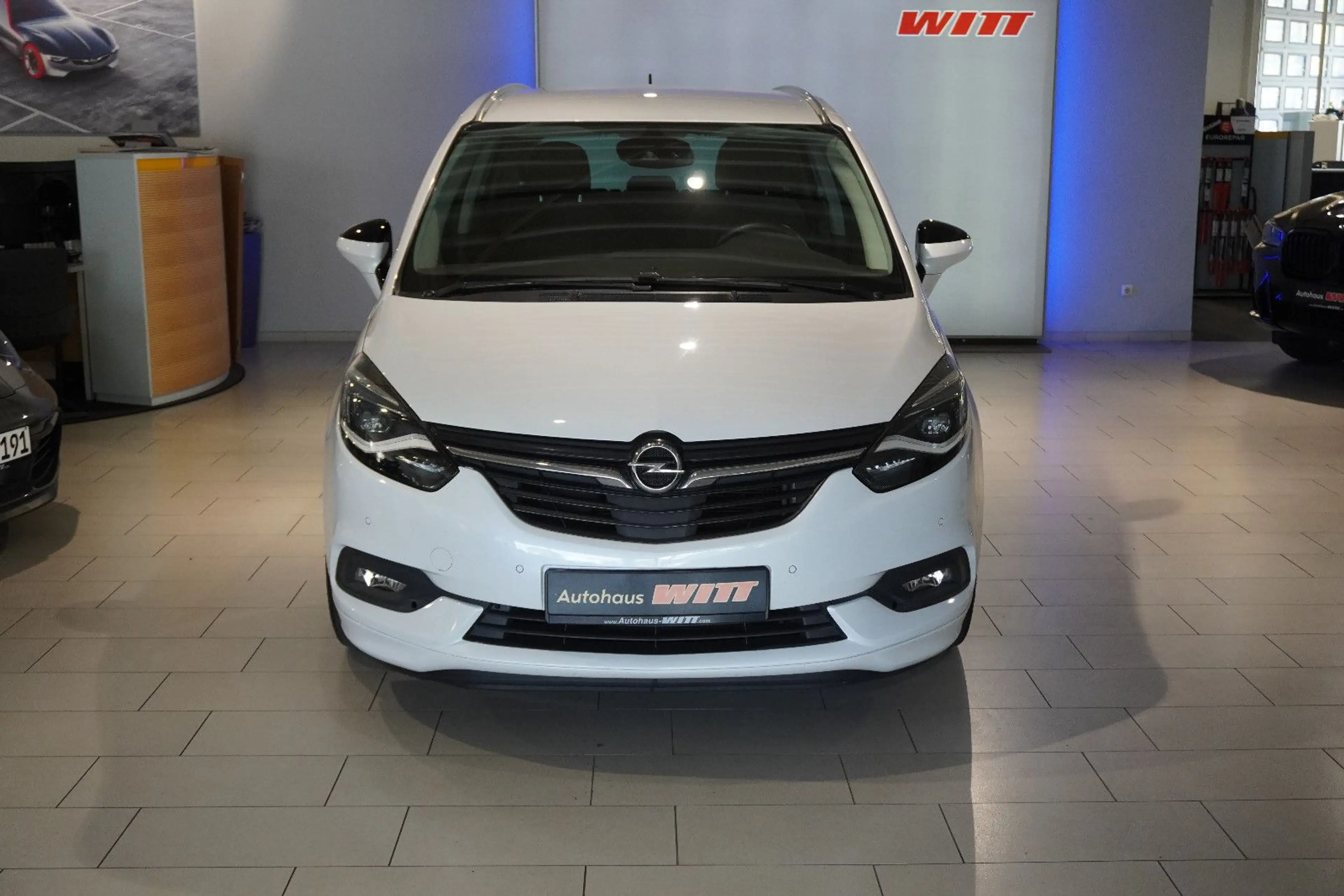 Opel Zafira C Inno ~OPC-7Sitzer~Line~Navi~Infinity~ — photo 2