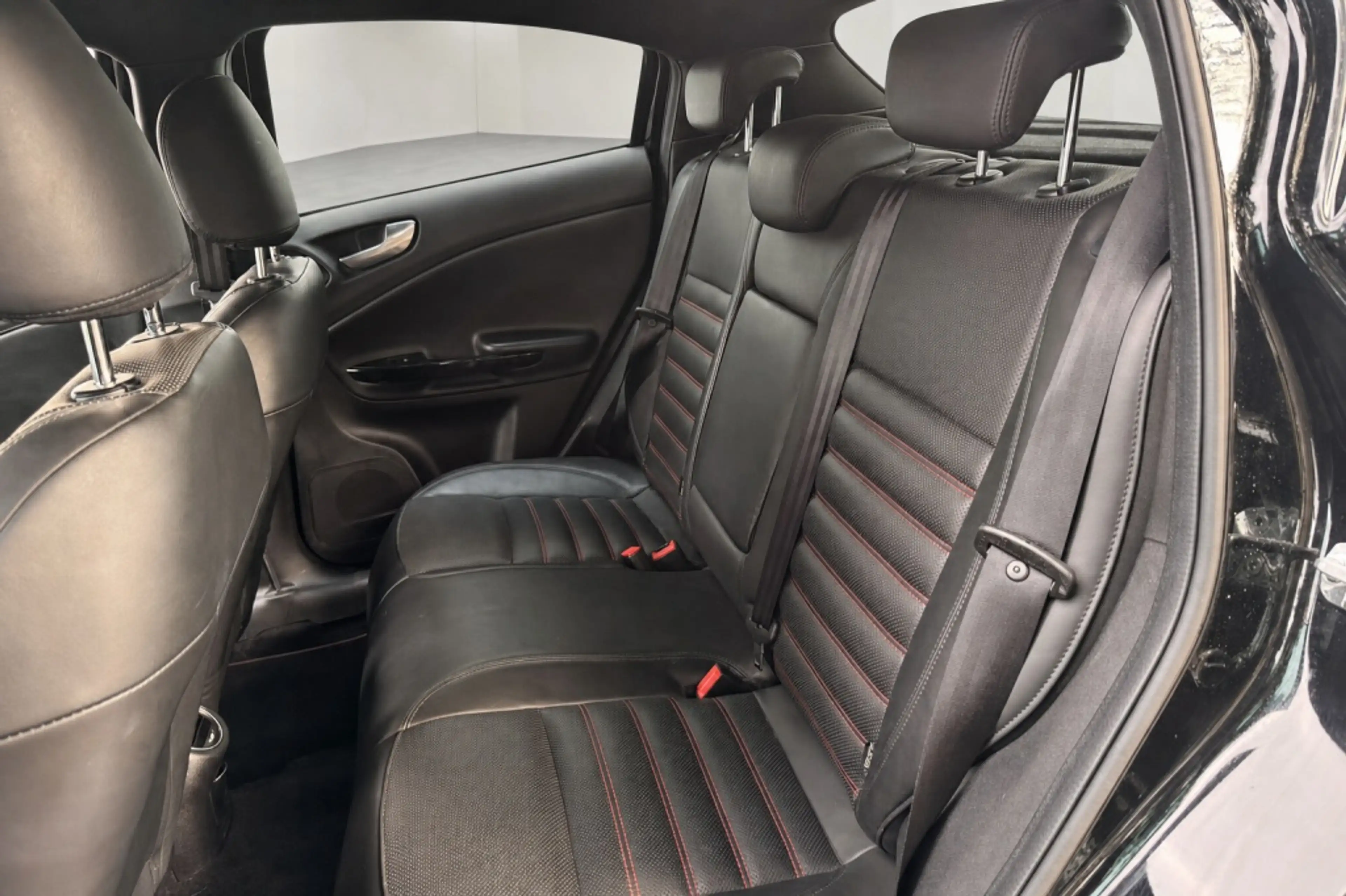 Alfa Romeo Giulietta 1.4 T Distinctive — photo 13