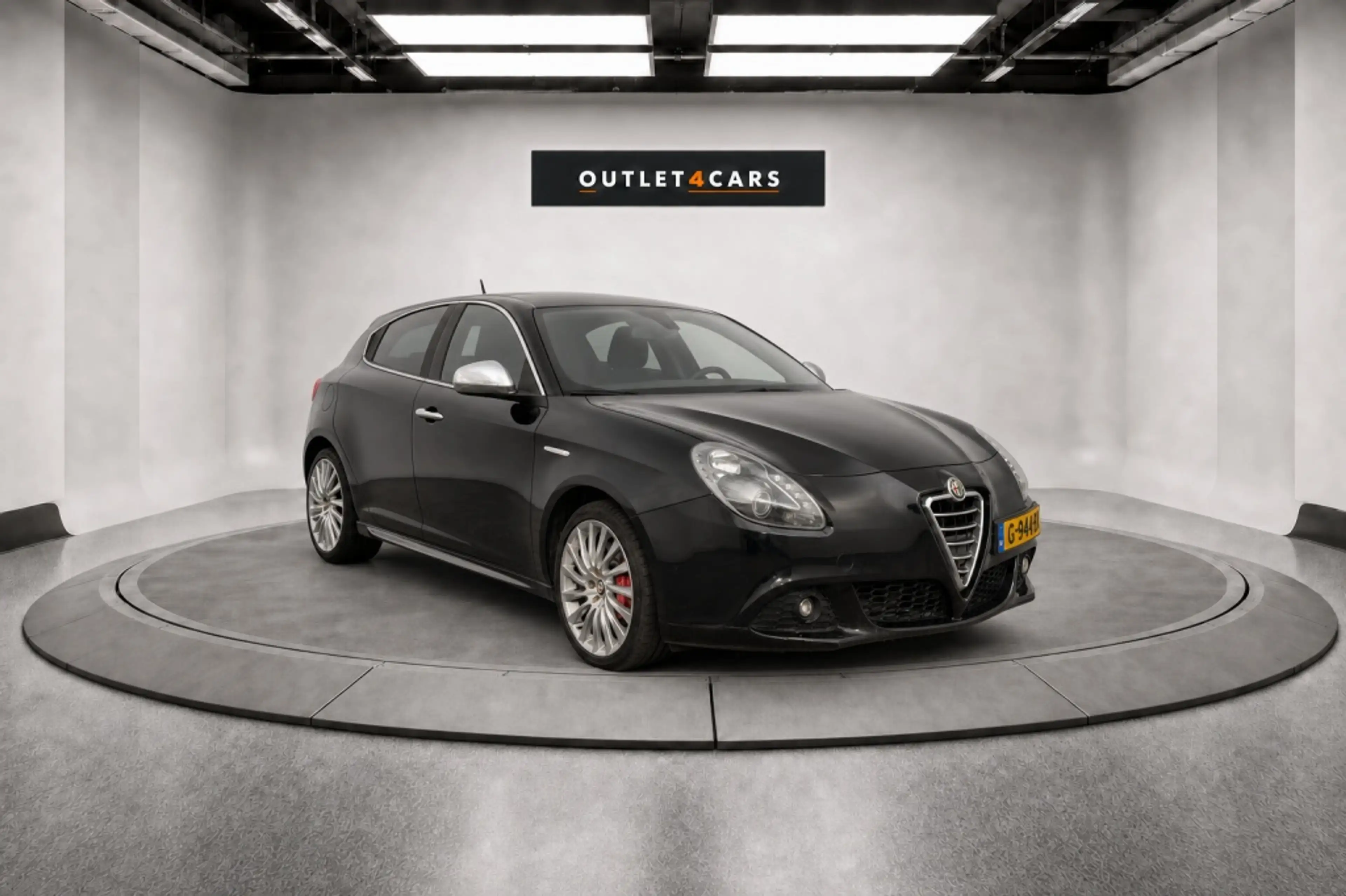 Alfa Romeo Giulietta 1.4 T Distinctive — photo 7