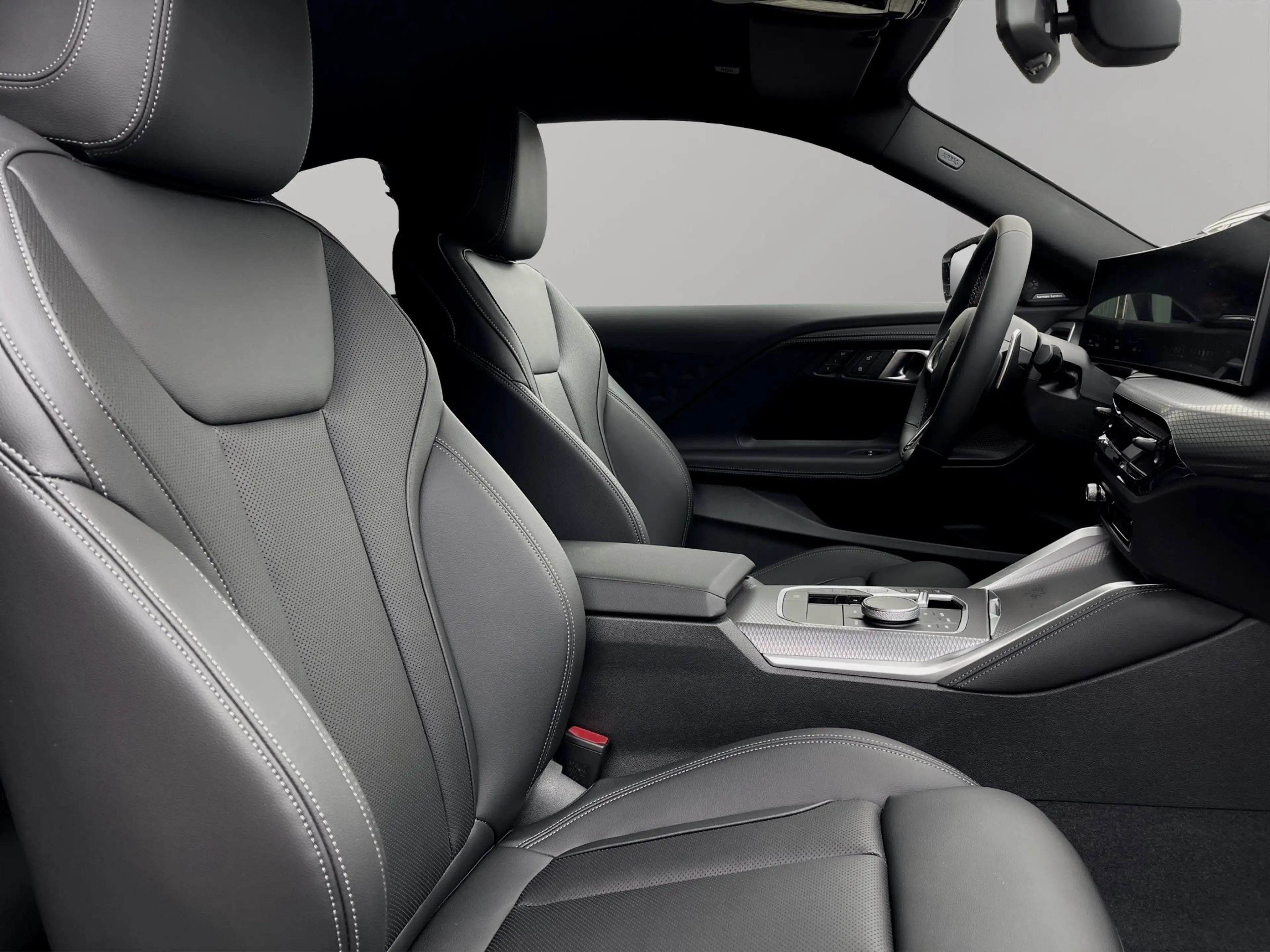 BMW 240 M240i xDrive — photo 12