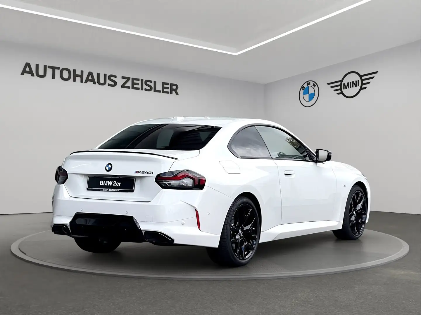 BMW 240 M240i xDrive M Sport Pro 19"LM el. Sitze H/K RFK+ Weiß - 2