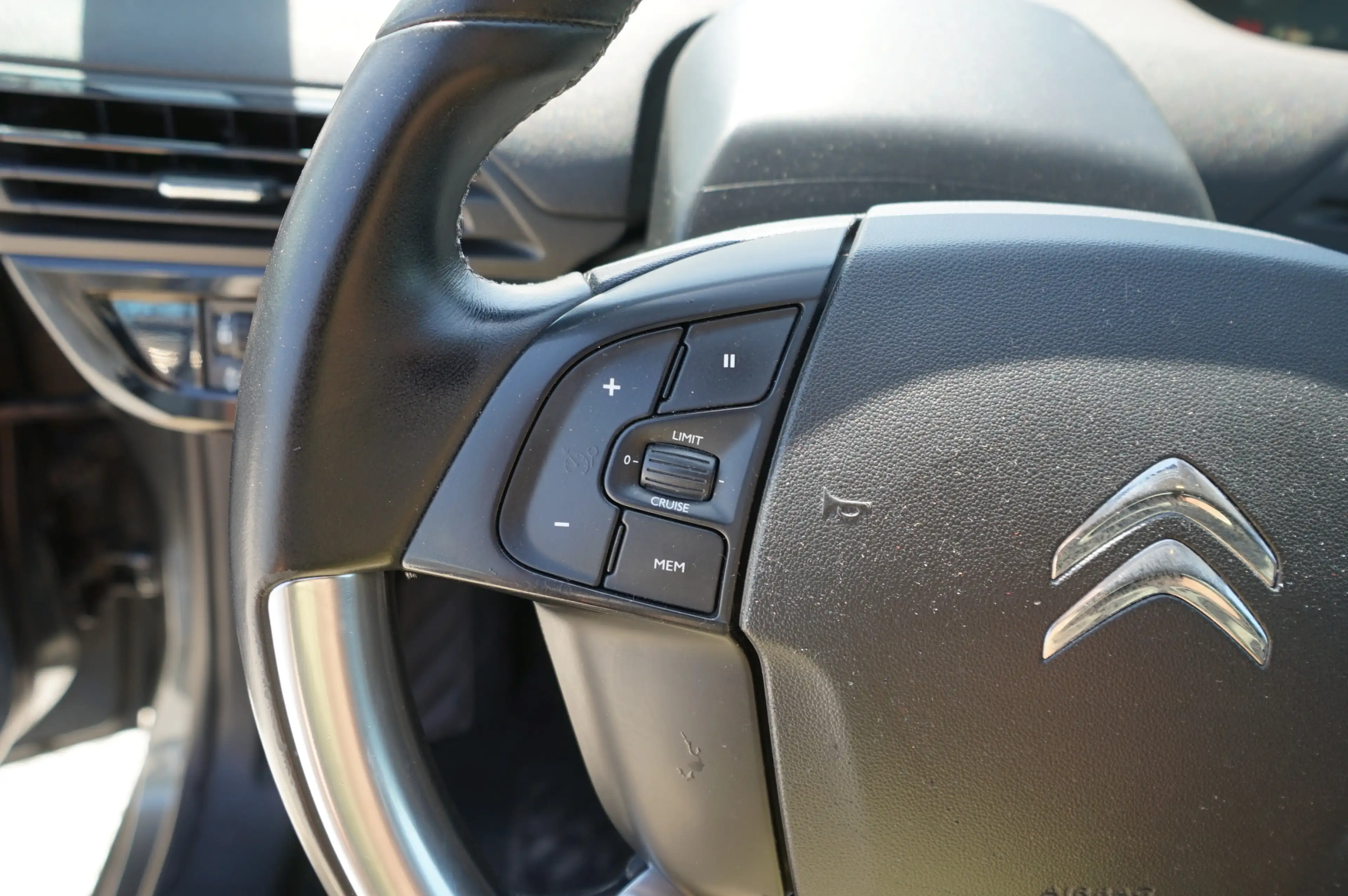 Citroen Grand C4 Picasso PureTech |7-Sitzer| — photo 13