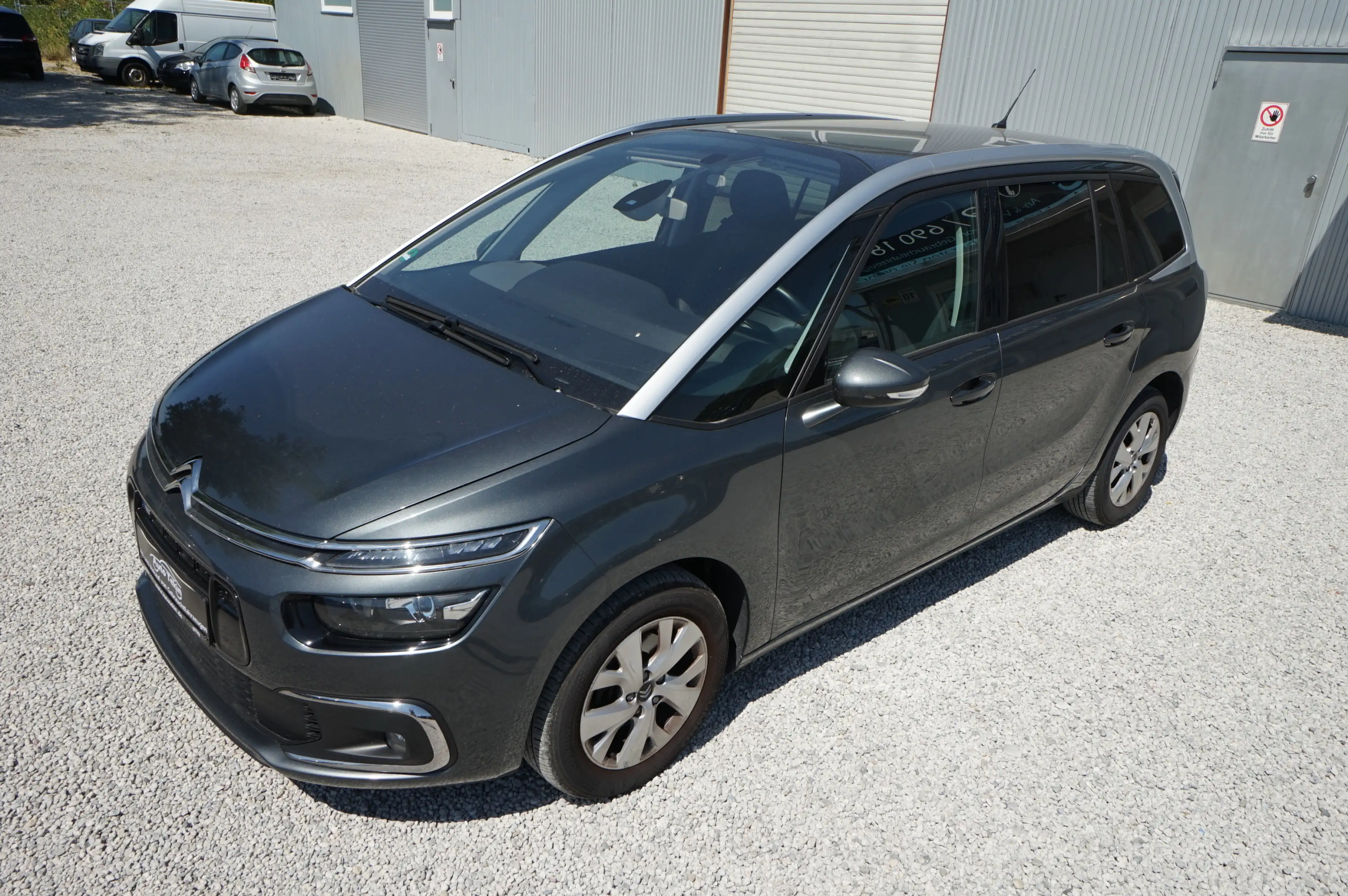 Citroen Grand C4 Picasso PureTech |7-Sitzer| — photo 4