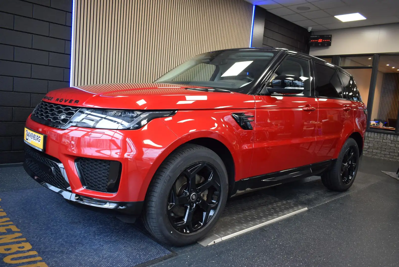 Land Rover Range Rover Sport 2.0 SD4 HSE Full Options Nieuw Model Km 87.500!! Rood - 1