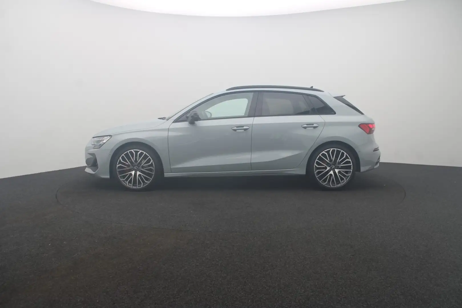 Audi A3 Sportback 35 TDI . Virt.Cockpit LED NAvi ACC Grau - 2