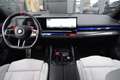 BMW M5 5-serie 727pk MDriversPack/Keramisch/CarbonPack Grey - thumbnail 3