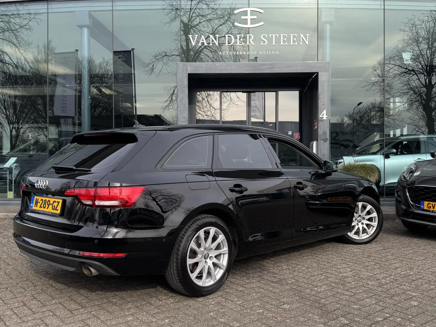 Audi A4 Avant 40 2.0 TFSI MHEV Design Pro Line Plus Virtue Negro - 2