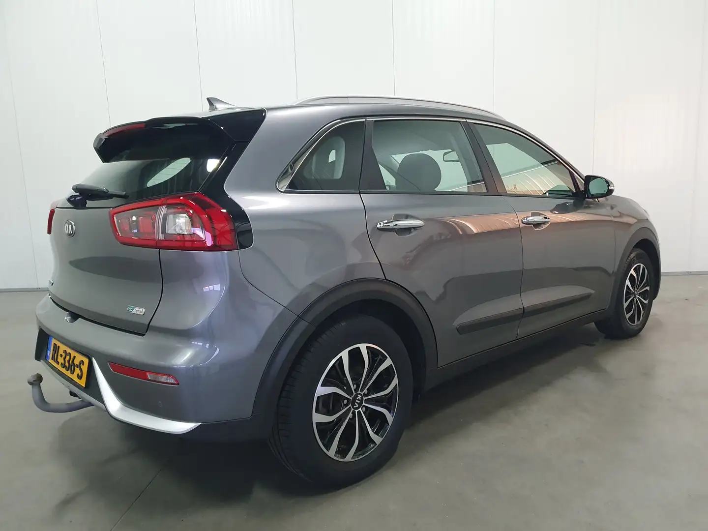 Kia Niro 1.6 GDi Hybrid ExecutiveLine NAVI/TRHAAK/CRUISE/AI Gris - 2