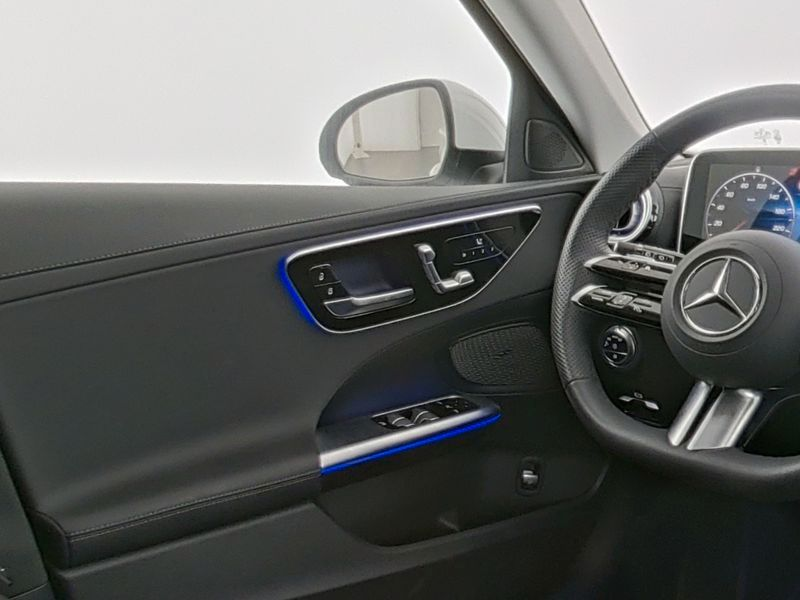 Mercedes-Benz C 200 d T-Modell AMG+MEMORY+TOTW+AMBIENTE+AHK — photo 9