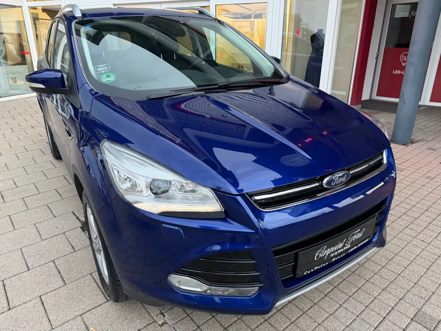 Ford Kuga Titanium, 2.Hand, Automatik,AHK,NAVI,KAMERA Blau - 2