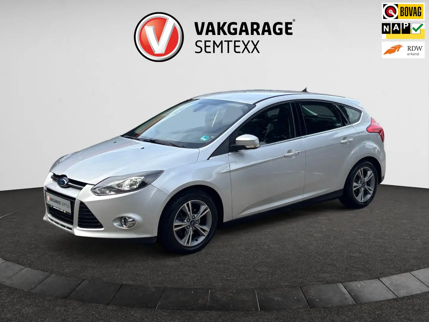 Ford Focus 1.6 TI-VCT First Edition | Clima | Cruise | Stoelv Grijs - 1