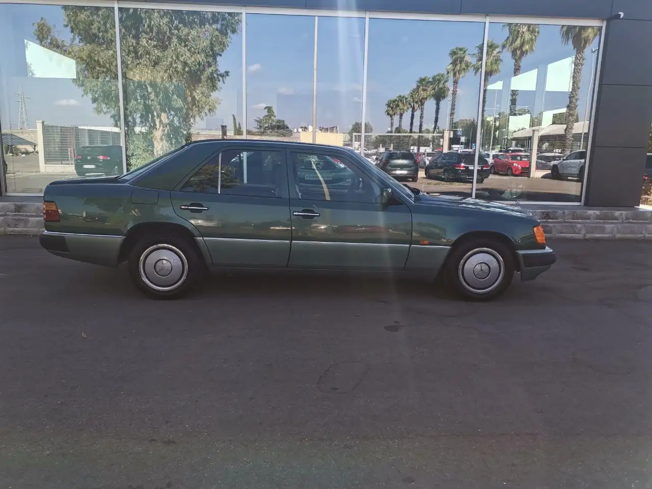 Mercedes-Benz E 200 E Berlina, foto 5