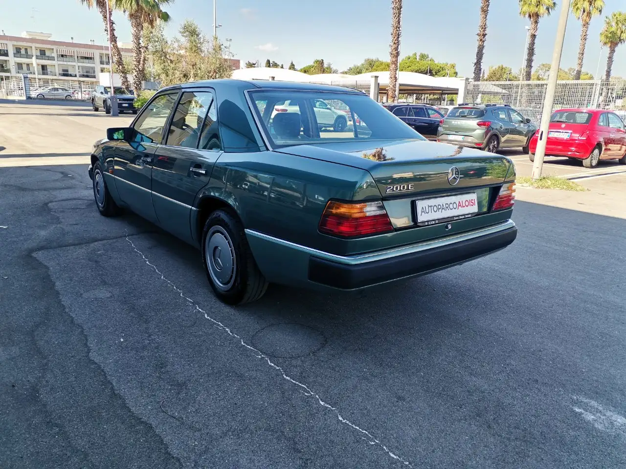 Mercedes-Benz E 200 E Berlina, foto 2