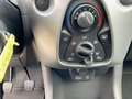 Toyota Aygo 1.0 x-play club Klimaanlage, LM, Kamera, BT Bílá - thumbnail 18