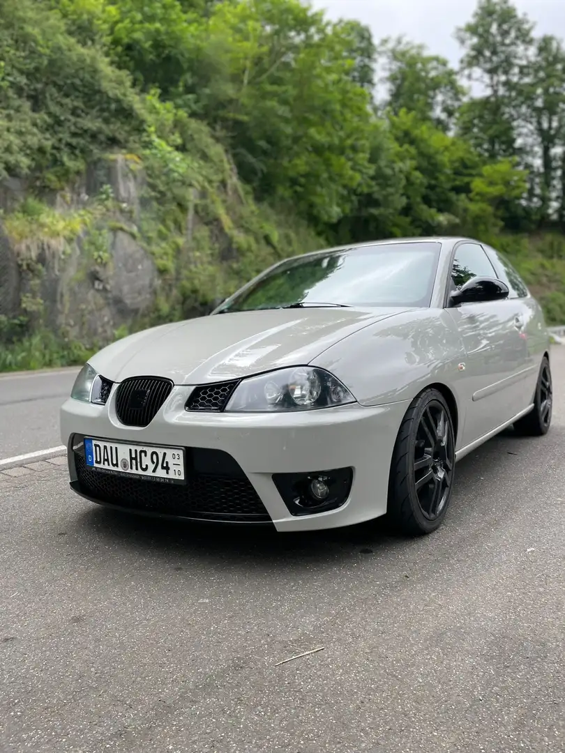 SEAT Ibiza 1.8 20V T Cupra - 1