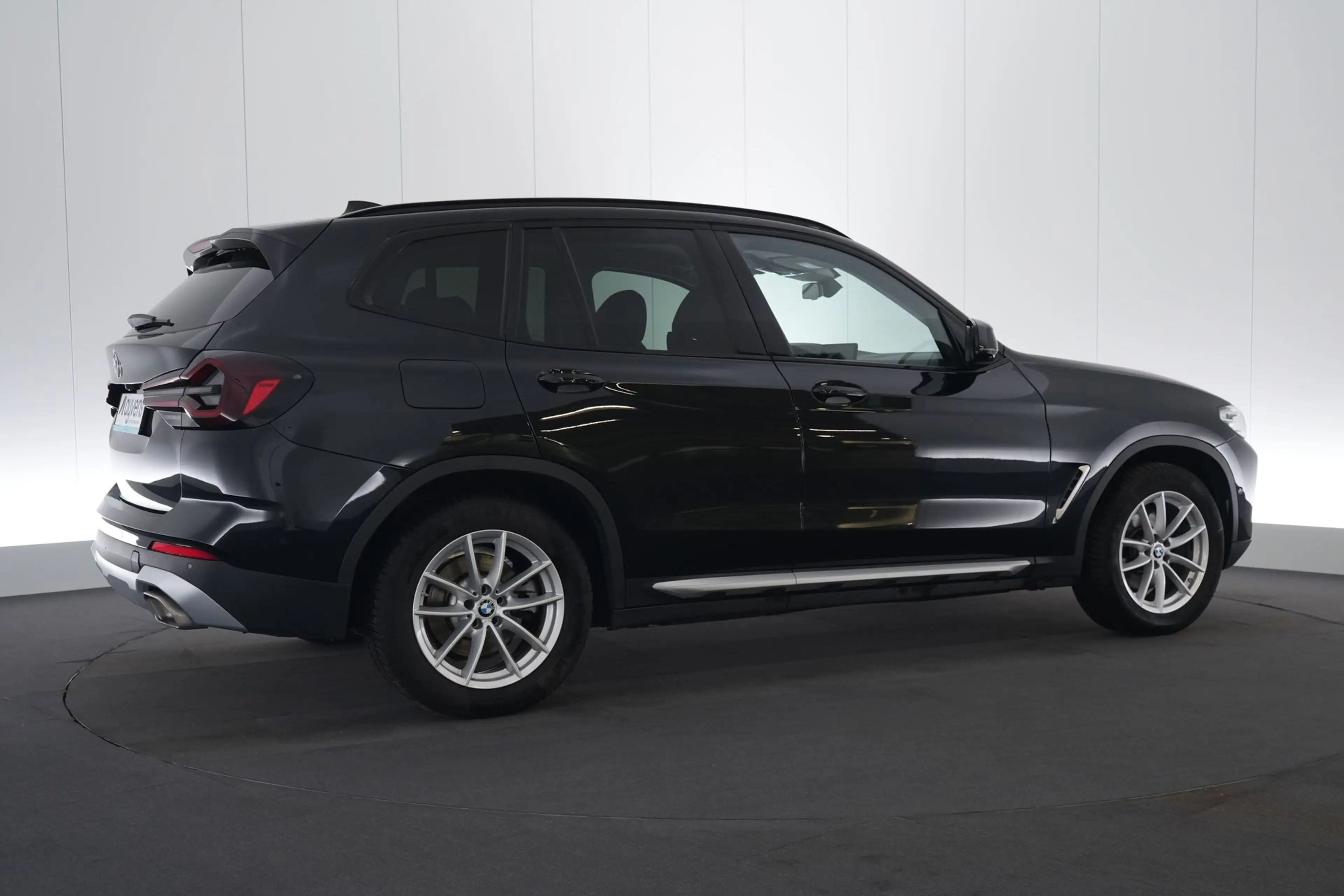 BMW X3 2.0 sDrive18dA Business LEDER/CUIR LED GPS PDC 360 — photo 6