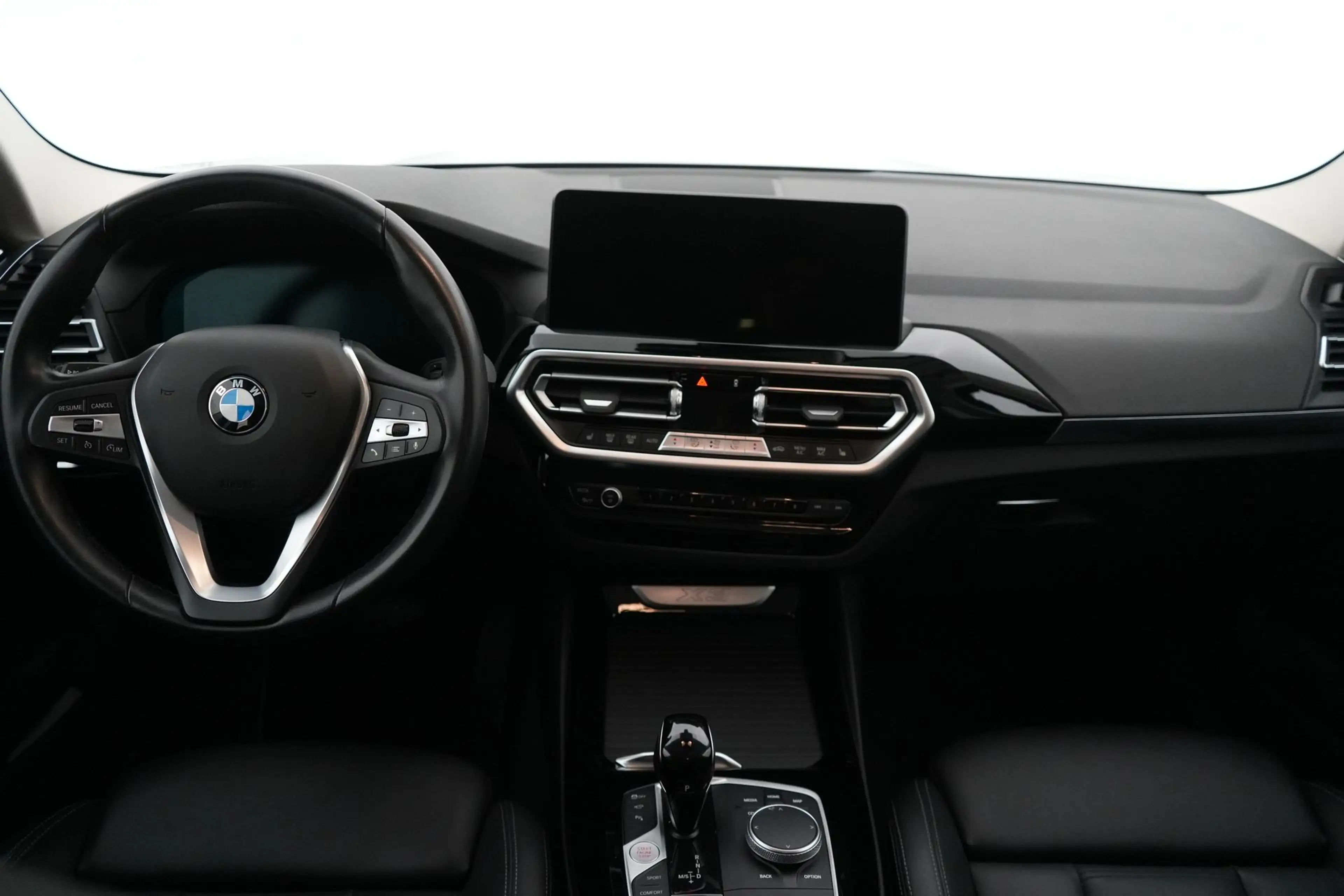 BMW X3 2.0 sDrive18dA Business LEDER/CUIR LED GPS PDC 360 — photo 13