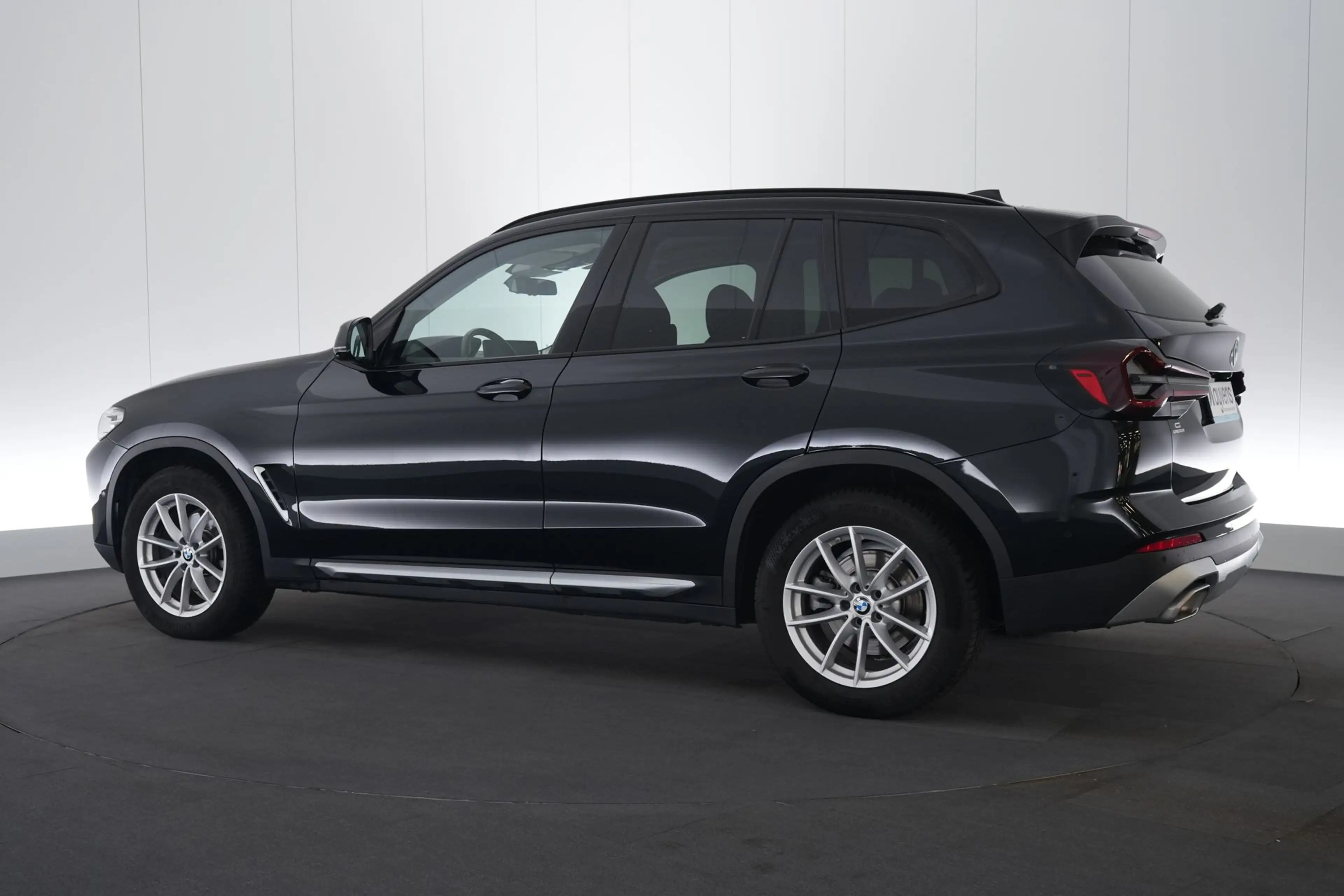 BMW X3 2.0 sDrive18dA Business LEDER/CUIR LED GPS PDC 360 — photo 10
