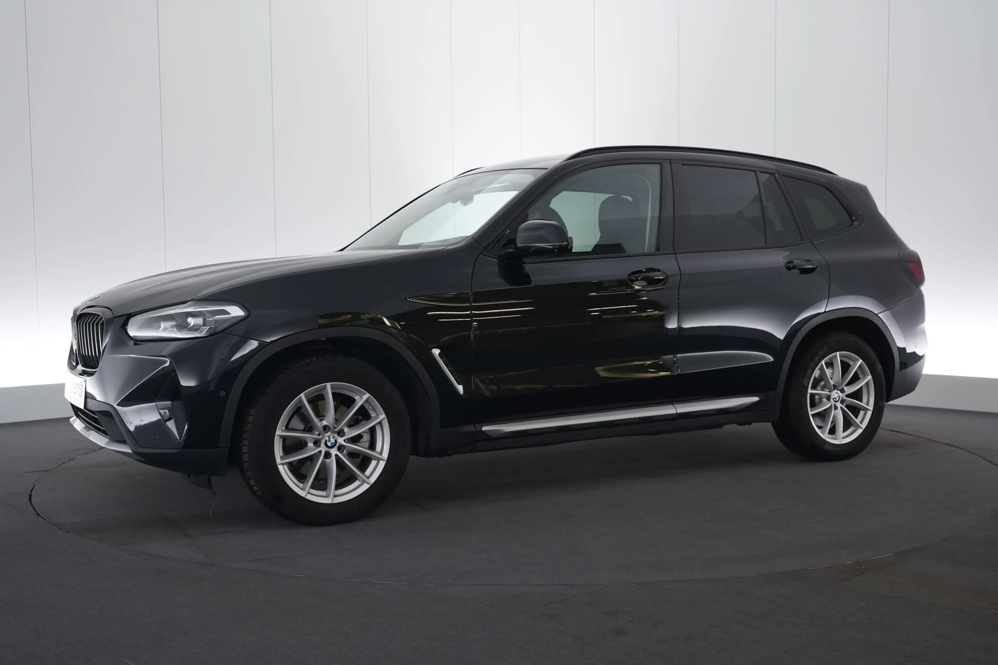 BMW X3 2.0 sDrive18dA Business LEDER/CUIR LED GPS PDC 360 — photo 12