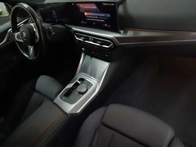 BMW 4 Series view 9