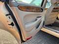 Daimler Super V8 4.0 Charged Aut. Nieuwstaat Gelb - thumbnail 18