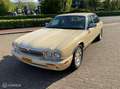 Daimler Super V8 4.0 Charged Aut. Nieuwstaat Gelb - thumbnail 39