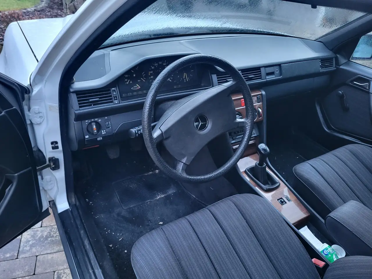 Mercedes-Benz E 200, foto 3