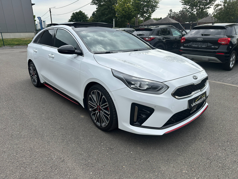 Kia ProCeed / pro_cee'd ProCeed GT, 1.6 T-BENZINE AUTOMAAT, CARPLAY/PANO/ALCANTARA/KEYLESS — photo 3