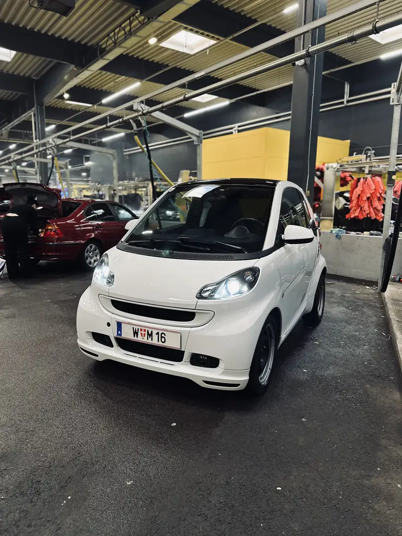 smart forTwo Smart fortwo Smart 451, 71 PS Mhd Weiß - 1