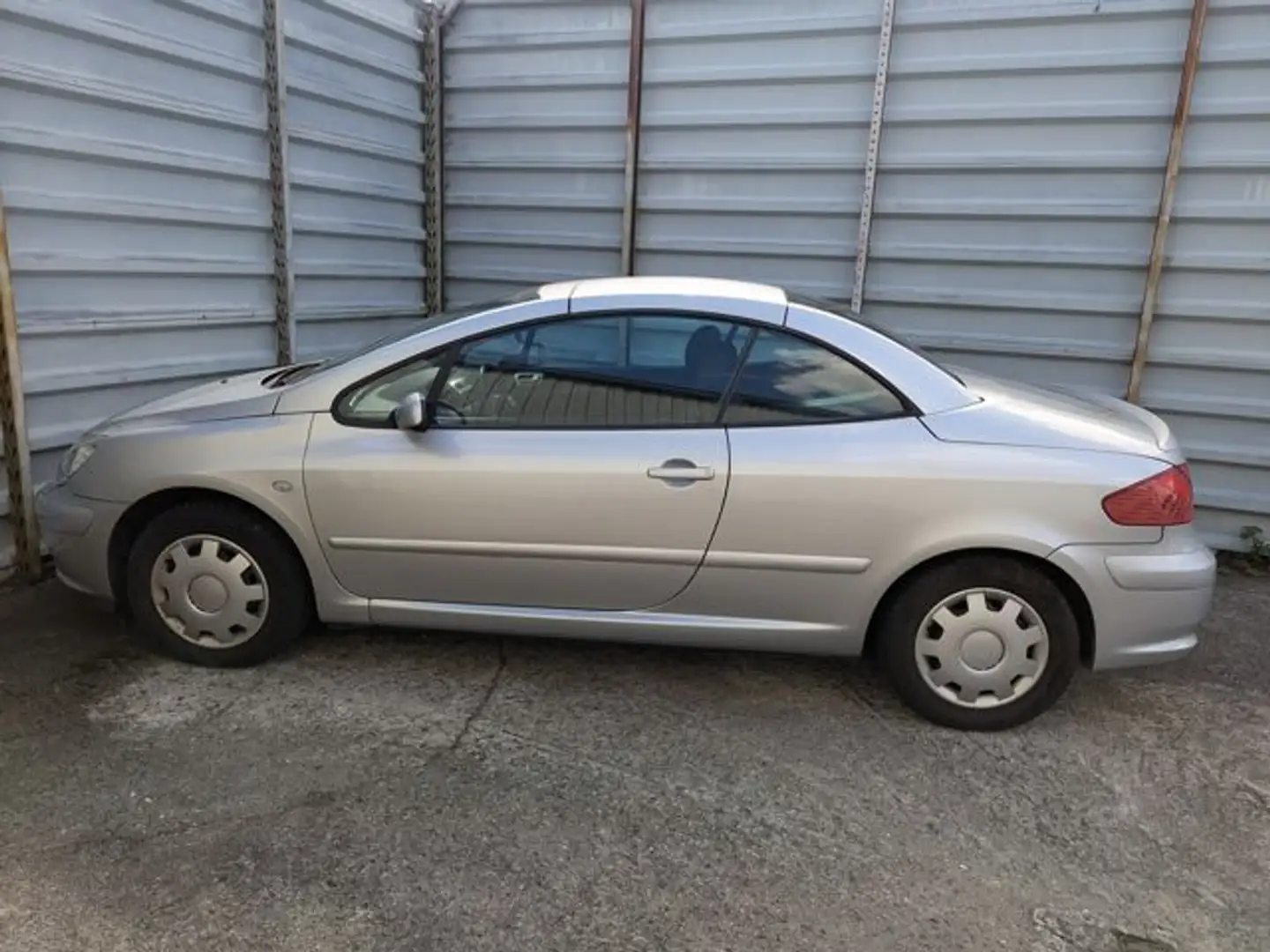 Peugeot 307 CC *Leder*Klima*Automatikgetriebe Fehler* Argent - 2