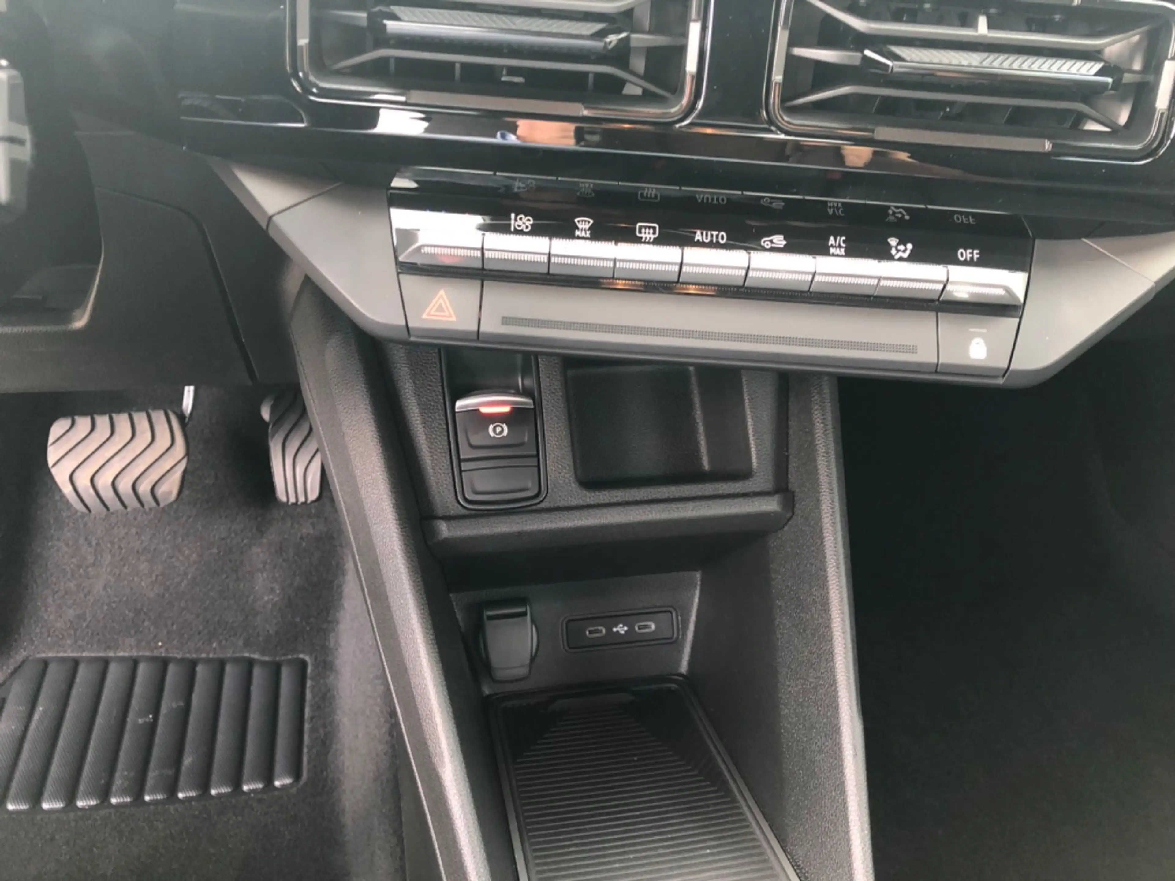 Renault R 4 150 Comfort Range Evolution — photo 10