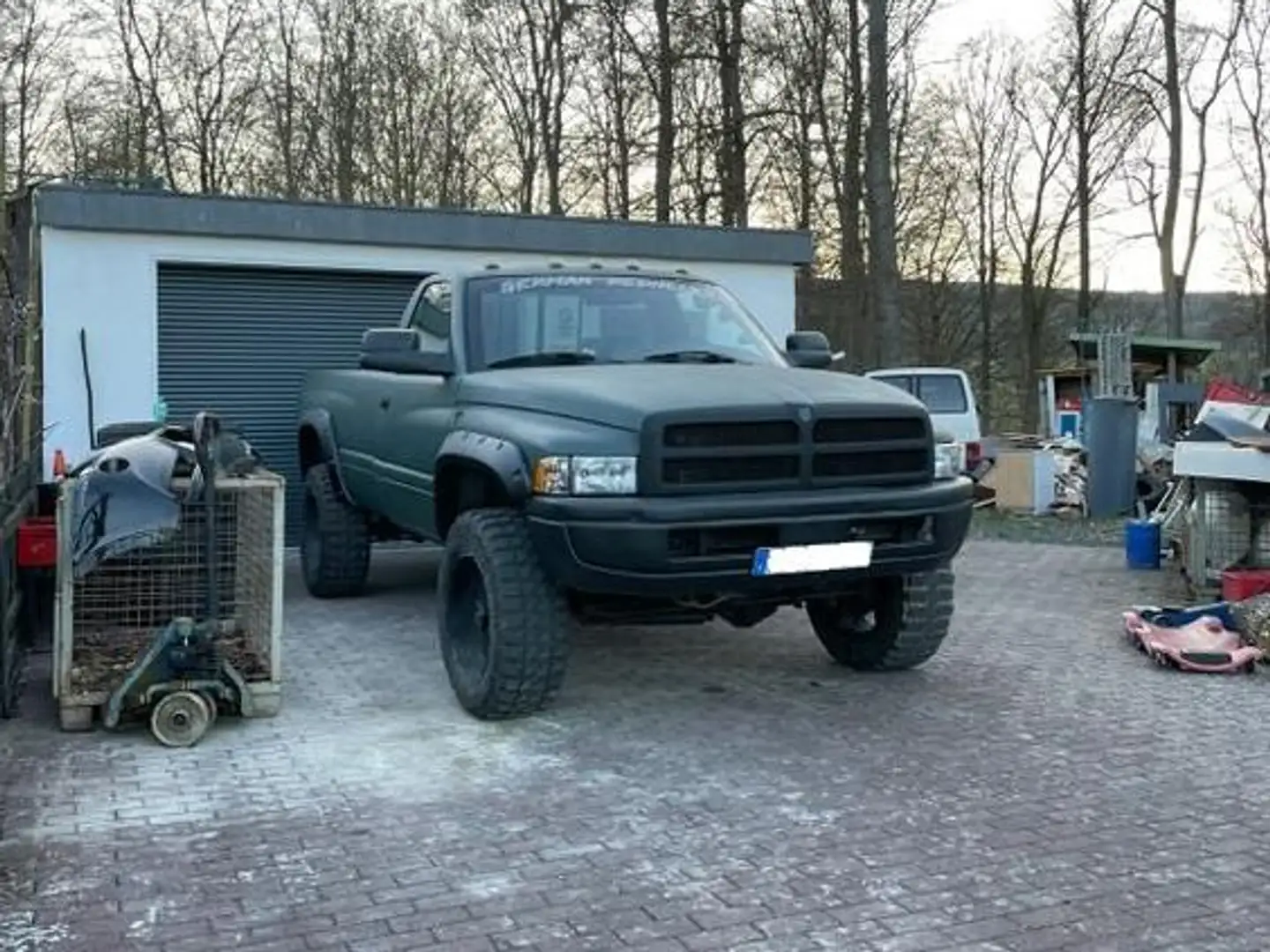 Dodge RAM RAM 2500 Long Bed 4WD 5.9 Cummins Automatic Grün - 1