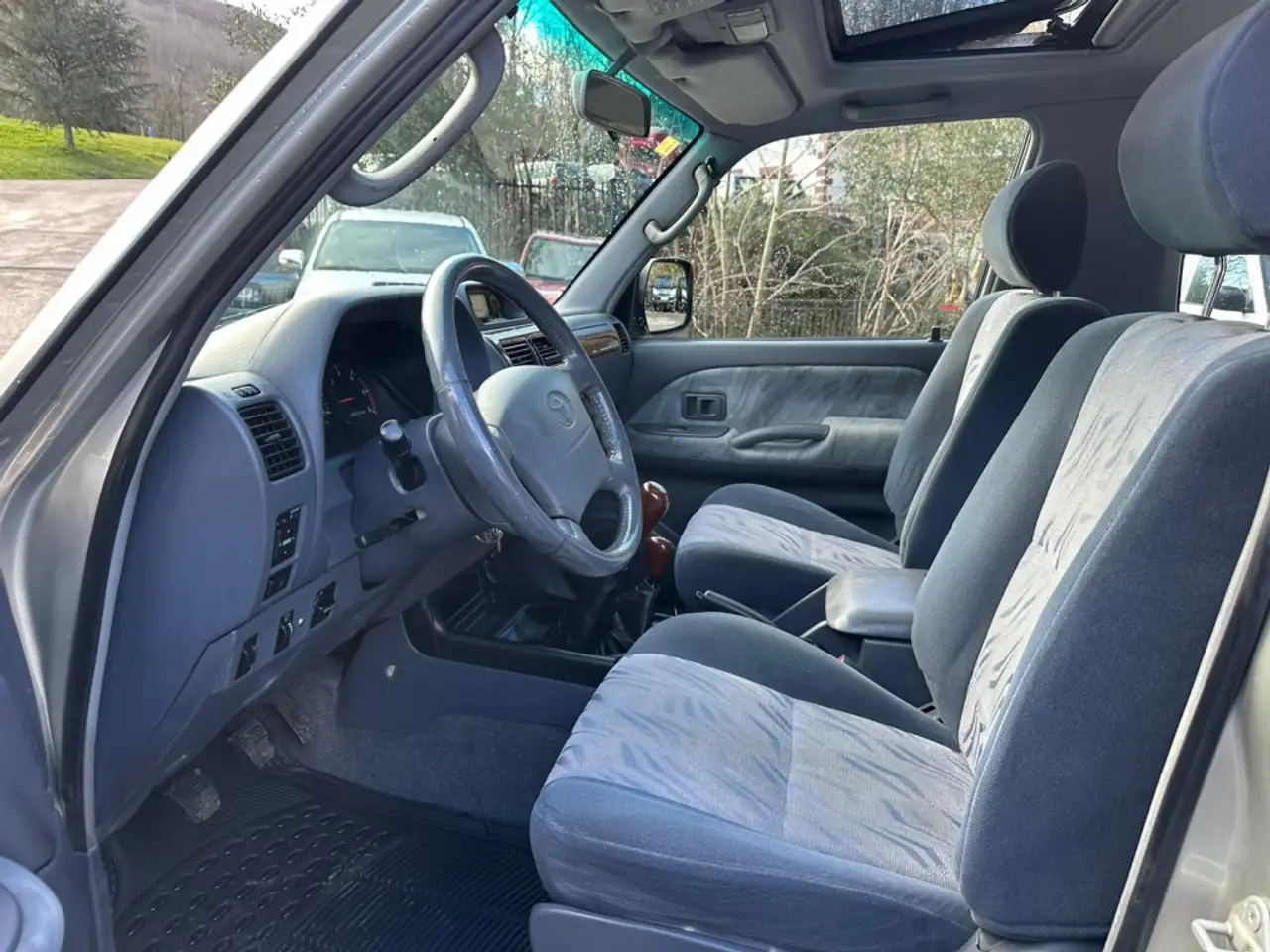 Toyota Land Cruiser 90 TD VX, foto 9