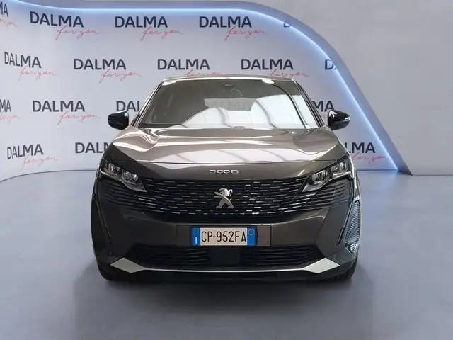 Peugeot 3008 view 8