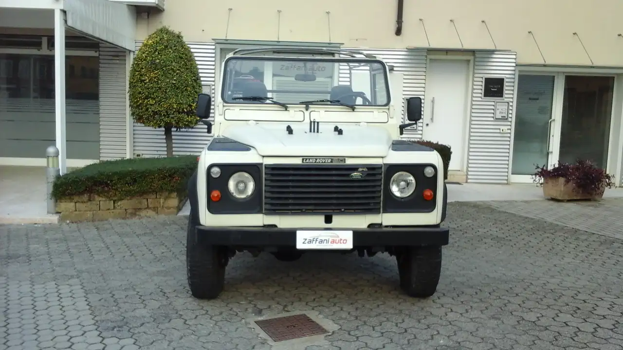 Land Rover Defender 90 2.5 td Soft Top Omologata 6 poti, foto 2