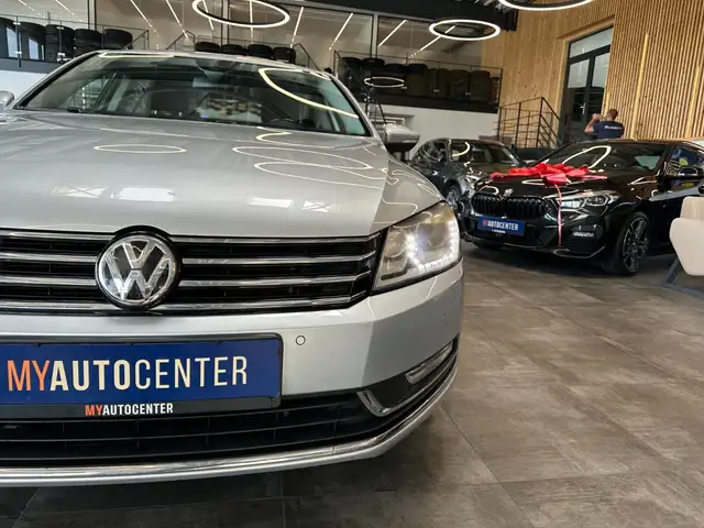 Volkswagen Passat view 21