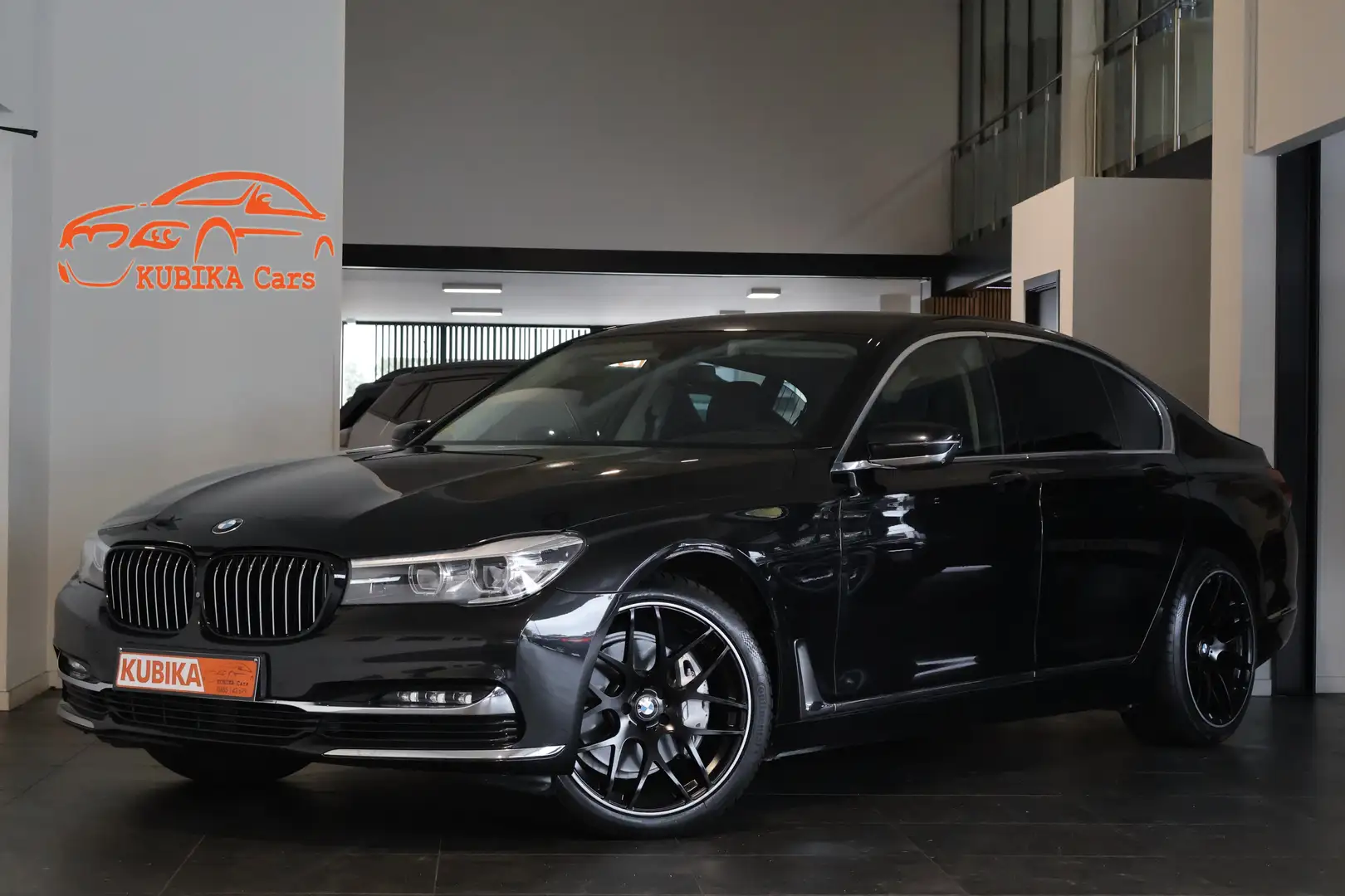 BMW 730 730d Navi CruiseC Camera Keyless Garantie* Noir - 1