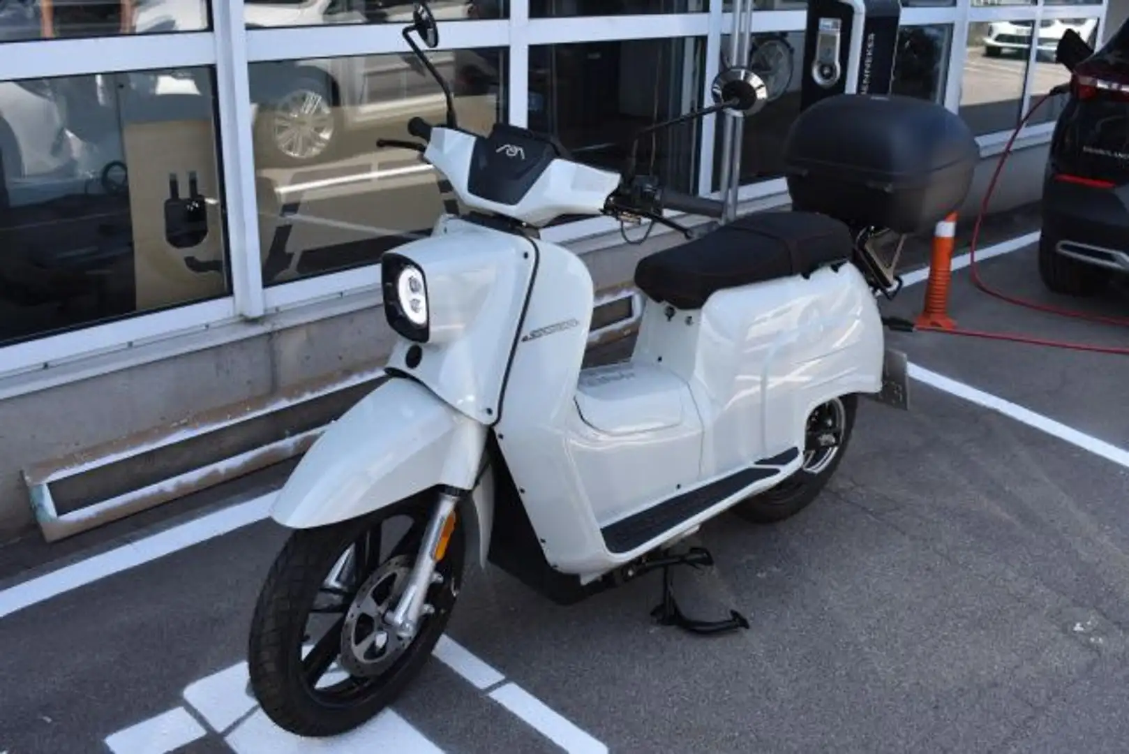 Govecs eSchwalbe L3e - 90 km/h - NEUES MODELL - Grijs - 1