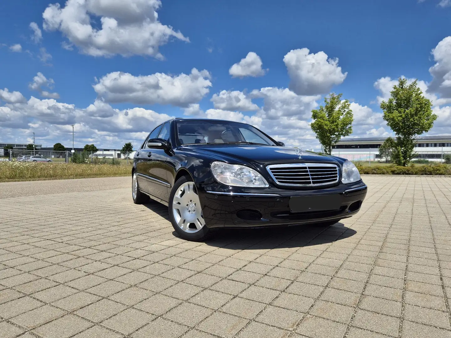 Mercedes-Benz S 320 L Schwarz - 2