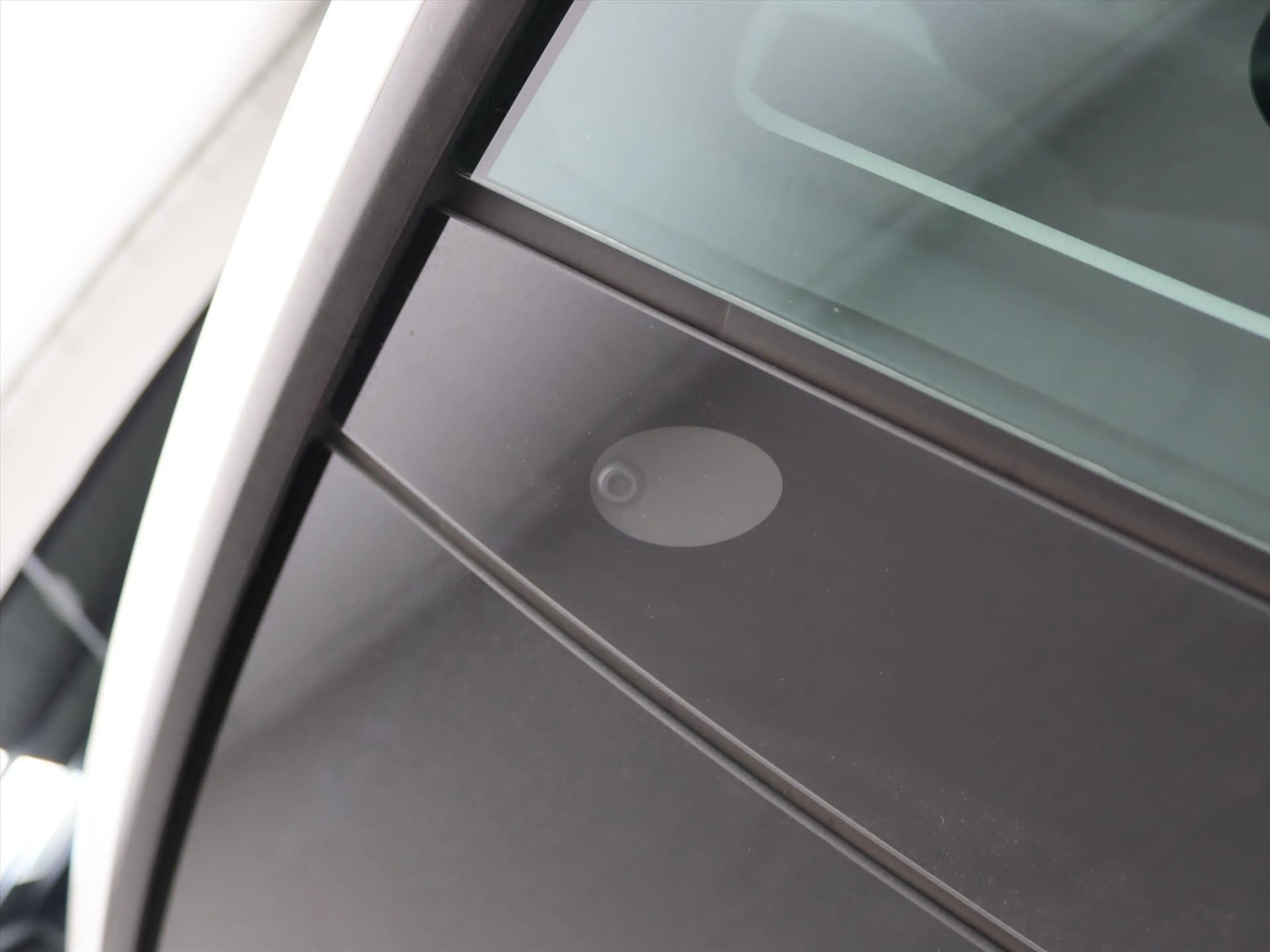 Tesla Model 3 Long-Range RWD 351pk 75 kWh 94% SoH UPGRADE [ RYZE — photo 28