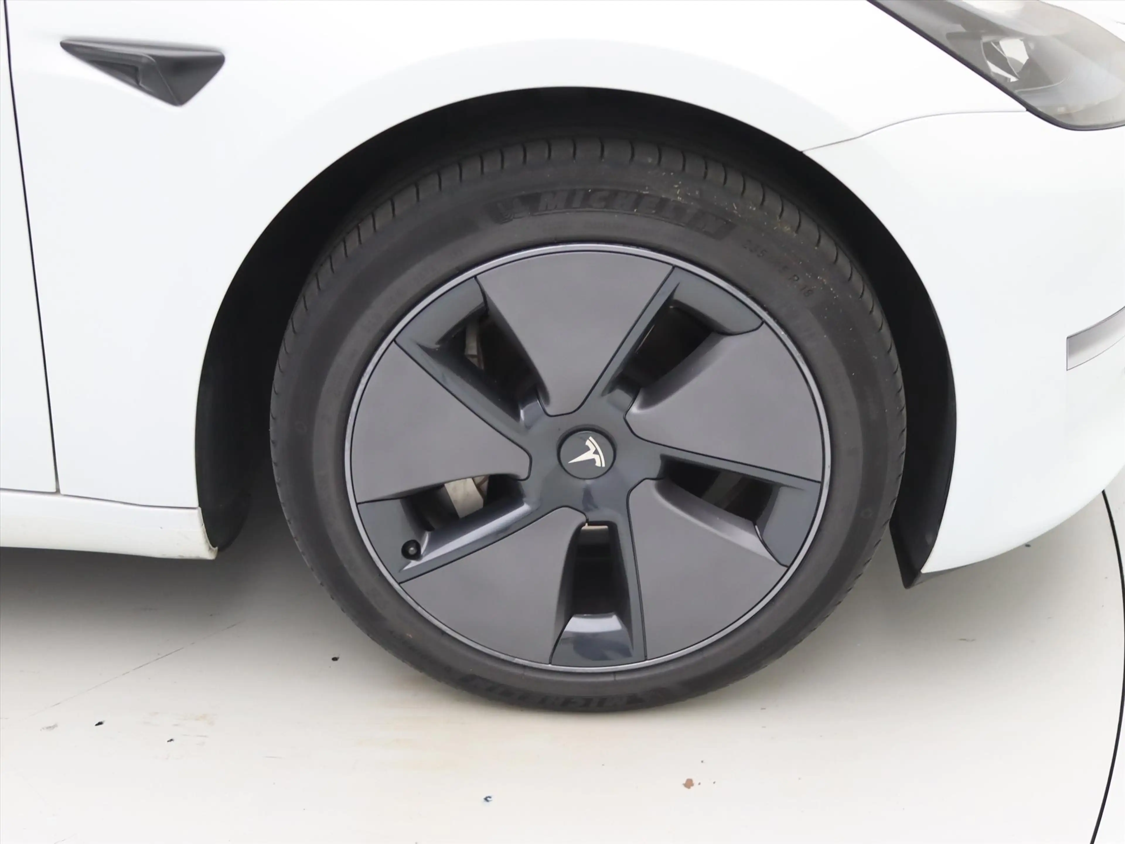 Tesla Model 3 Long-Range RWD 351pk 75 kWh 94% SoH UPGRADE [ RYZE — photo 11