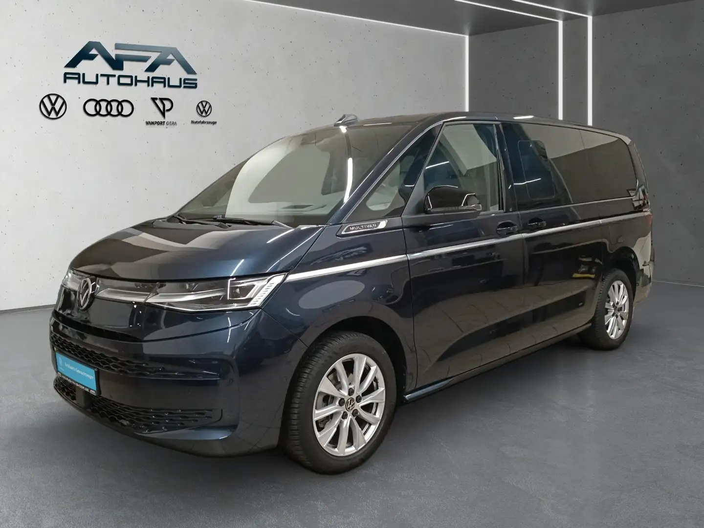 Volkswagen T7 Multivan 2,0 TDI STYLE lang DSG LED*Navi*AHK Blau - 2