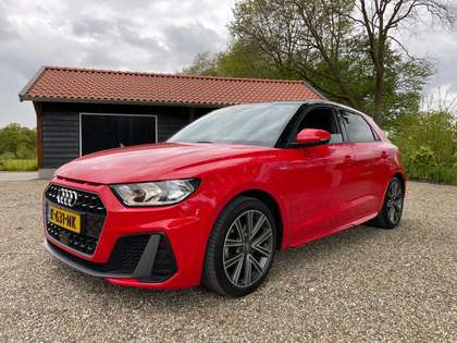 Audi A1 Sportback 35 TFSI S Line Edition One Rood