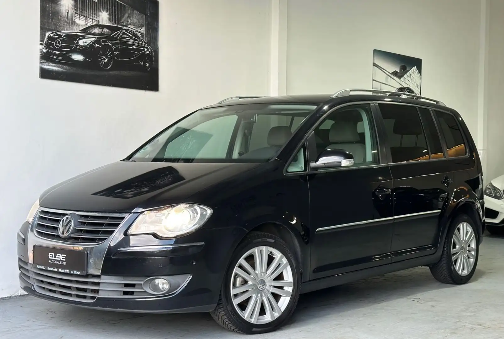 Volkswagen Touran 1.4 TSI DSG Highline Navi/Xenon/Temp/Alu Schwarz - 2