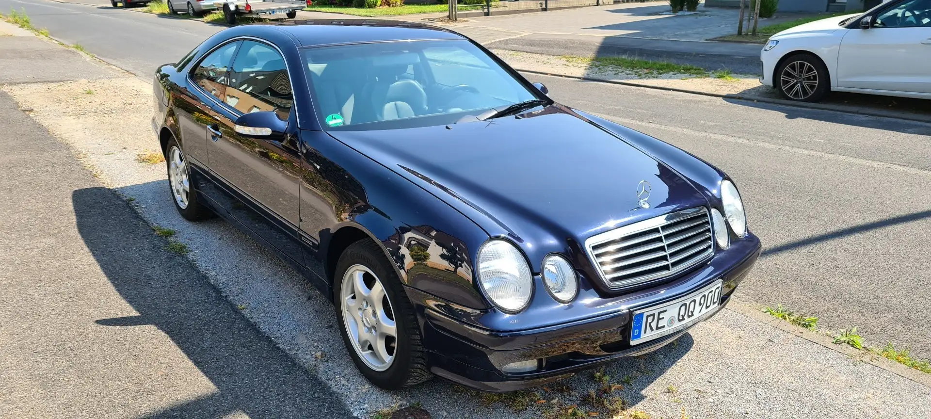 Mercedes-Benz CLK 200 kompressor Blau - 1