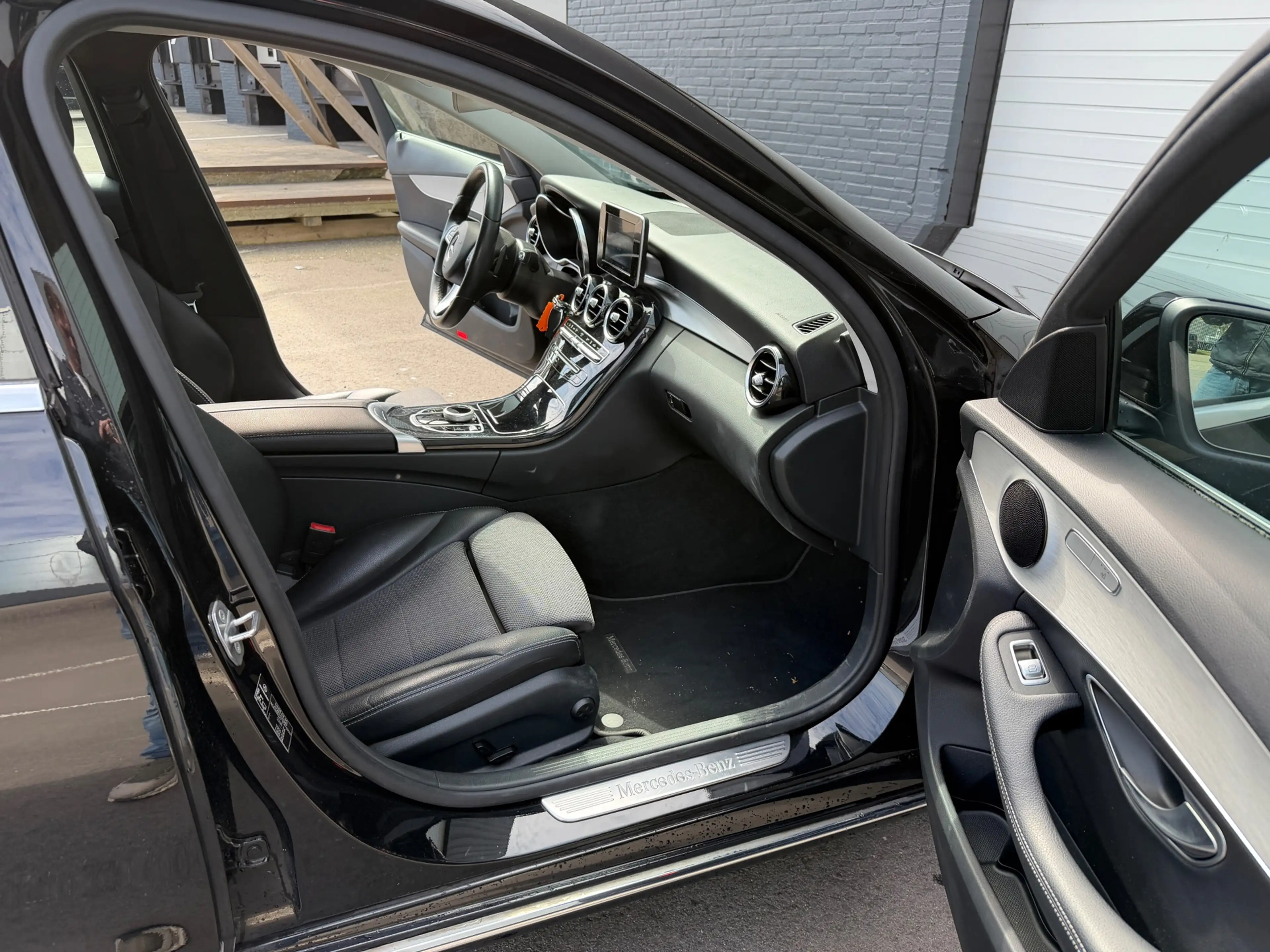 Mercedes-Benz C 350 Estate e Lease Edition CRUISE/LEDER/CAMERA/NAVI/NA — photo 15