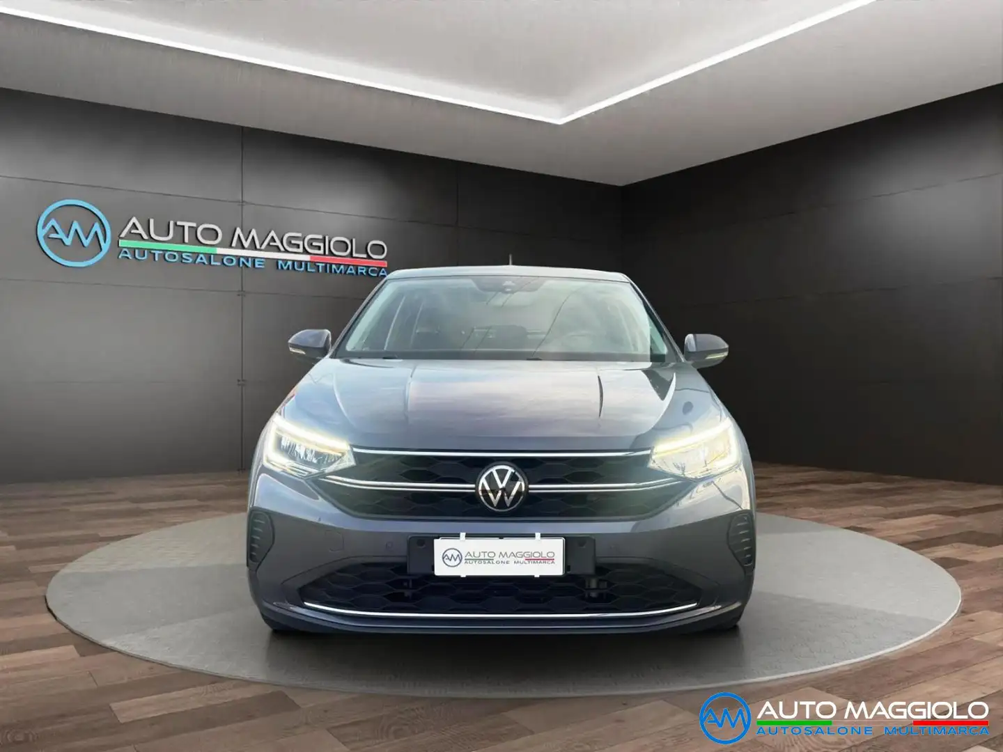 Volkswagen Taigo 1.0 TSI 95 CV Life Neo patentati PREZZO REALE Gris - 2