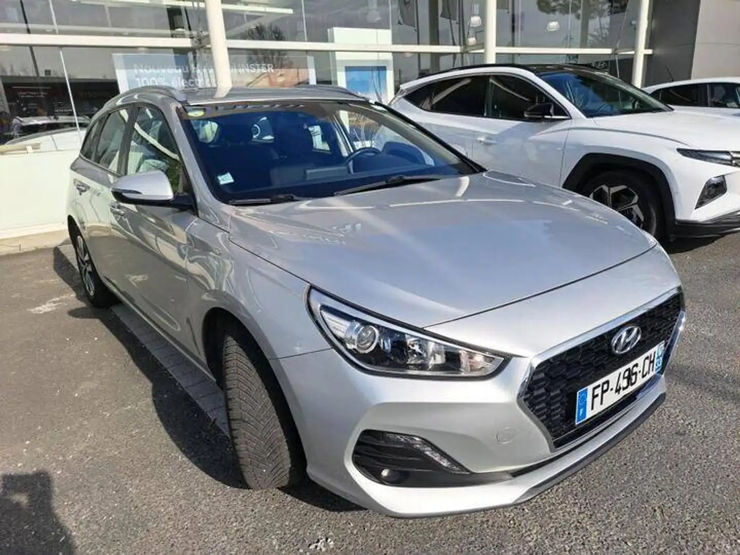 Hyundai i30 1.6 CRDI 115 BUSINESS SW Gris - 1