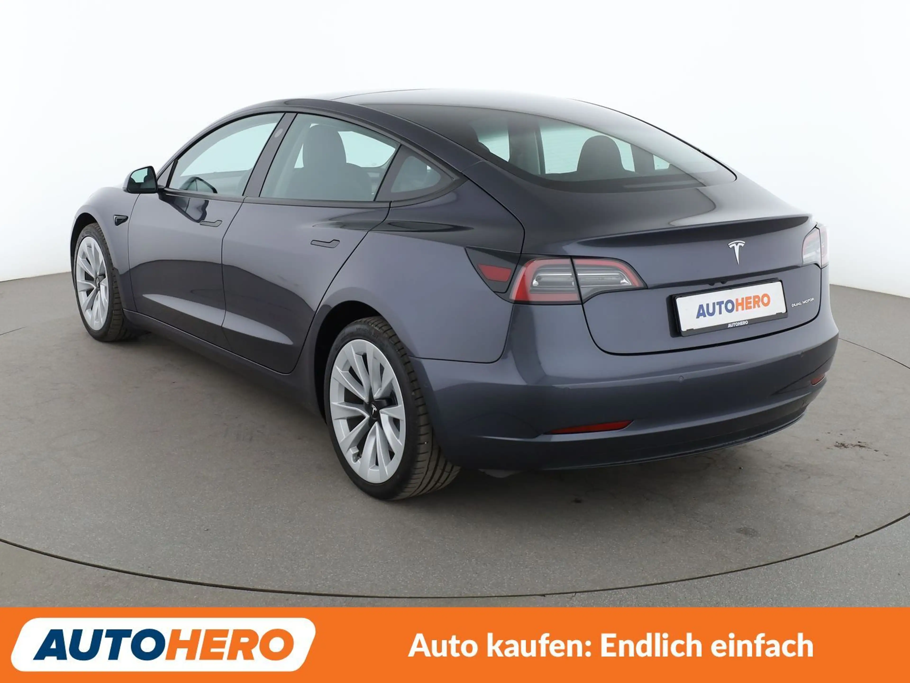 Tesla Model 3 Long Range Dual AWD Aut.*NAVI*LED*ACC*CAM*PDC*SHZ* — photo 4